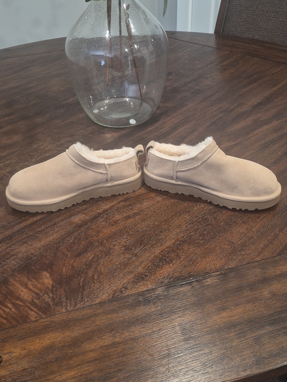 New UGG Sand Suede Shearling Slip-Ons - Picture 9 of 9